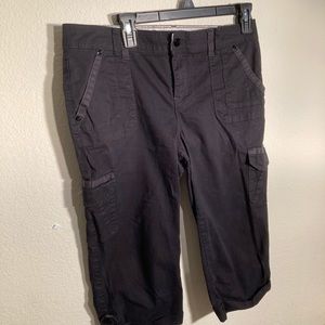 Gloria Vanderbilt capris pants